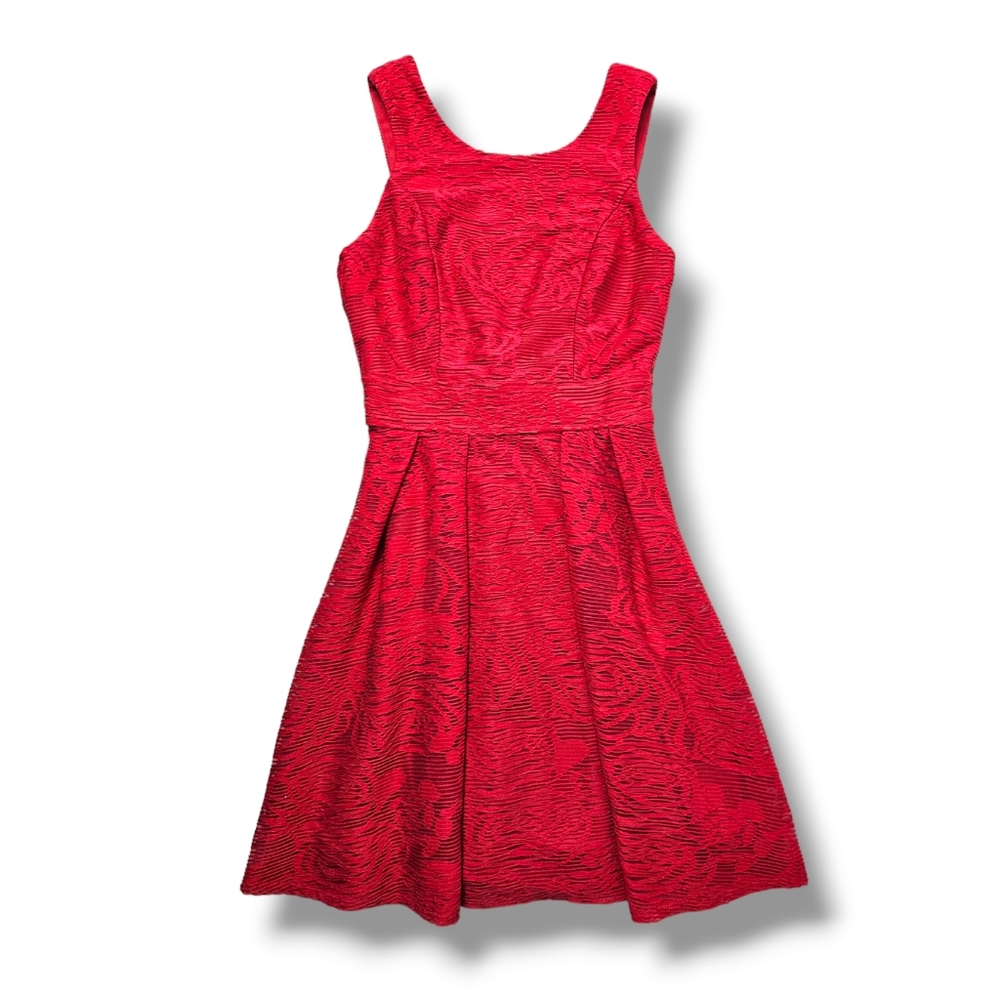 📌3for$10 Flattering Red Fit n' Flare Style Dress Size 3